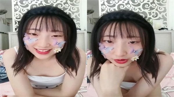 微胖贫乳骚货淫声荡语撩骚互动穿上黑丝道具玩弄骚逼