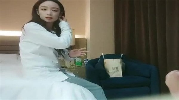 探花打桩机今夜高端外围女神场