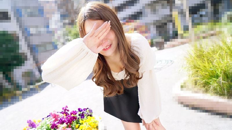 身材出众！淫荡过头擅长撒娇的极上素人妹子 山岸瑠奈 10musume_110723_01